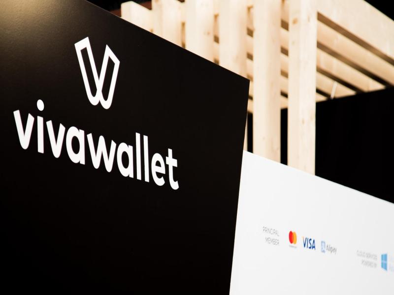 Viva Wallet: Δίνει από 50.000 έως 4 εκατ. ευρώ bonus σε κάθε εργαζόμενο