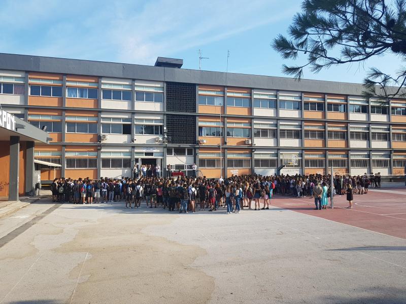 Θεσσαλονίκη: Αυτόφωρο για τον καθηγητή που κατηγορείται για σεξουαλική παρενόχληση μαθήτριας