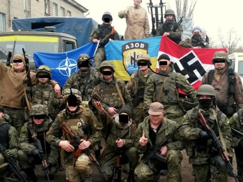 Ουκρανία: Οι νεοναζί του Τάγματος Αζόφ πυροβόλησαν άμαχους, που προσπαθούσαν να φύγουν από τη Μαριούπολη!