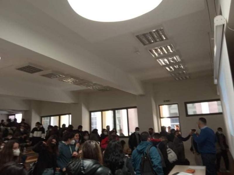 Τέμπη: Τριήμερη κατάληψη αποφάσισε ο Φοιτητικός Σύλλογος της Νομικής Αθηνών