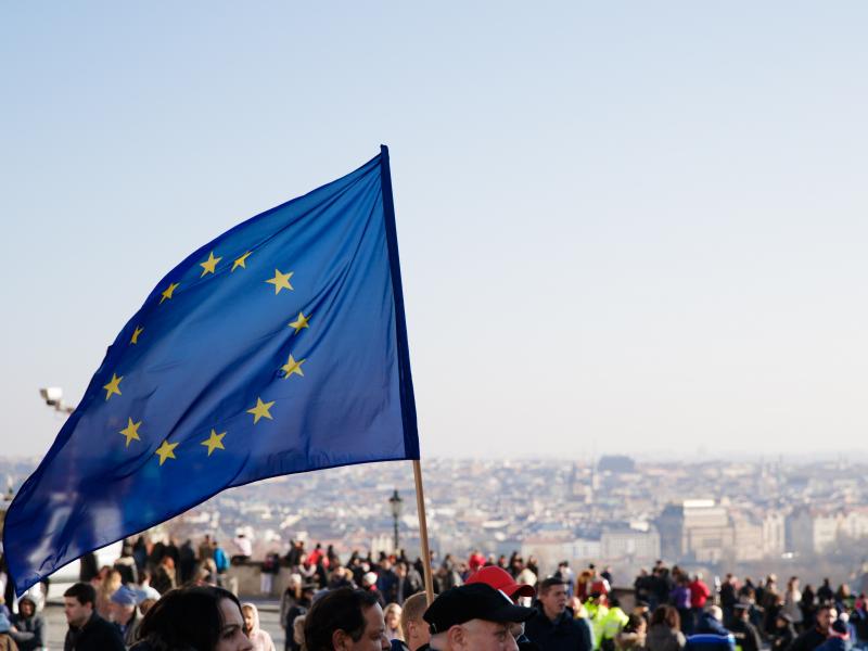 Προσλήψεις στην Ευρωπαϊκή Ένωση: Έως σήμερα οι αιτήσεις για τις 125 θέσεις στο Δικαστήριο της Ε.Ε