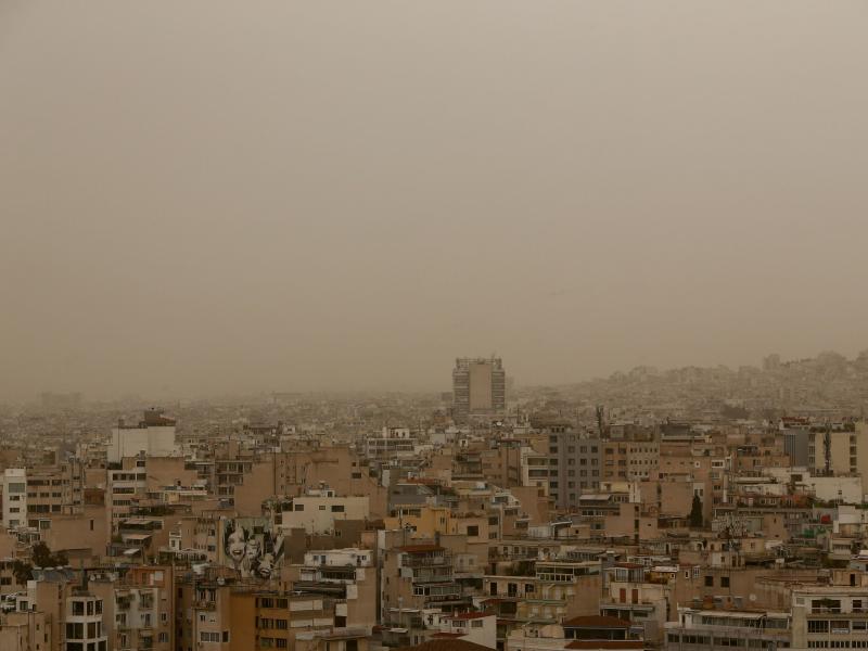 Καιρός: Η αφρικανική σκόνη θα μας «πνίξει» το επόμενο τριήμερο