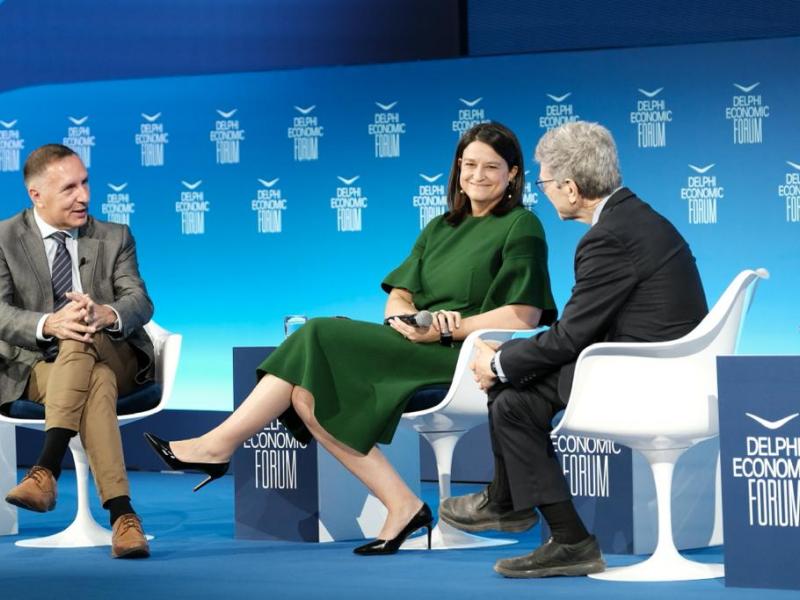 Κεραμέως στο Φόρουμ Δελφών: «Χαράσσουμε εκπαιδευτική πολιτική με το βλέμμα στραμμένο στο 2040»