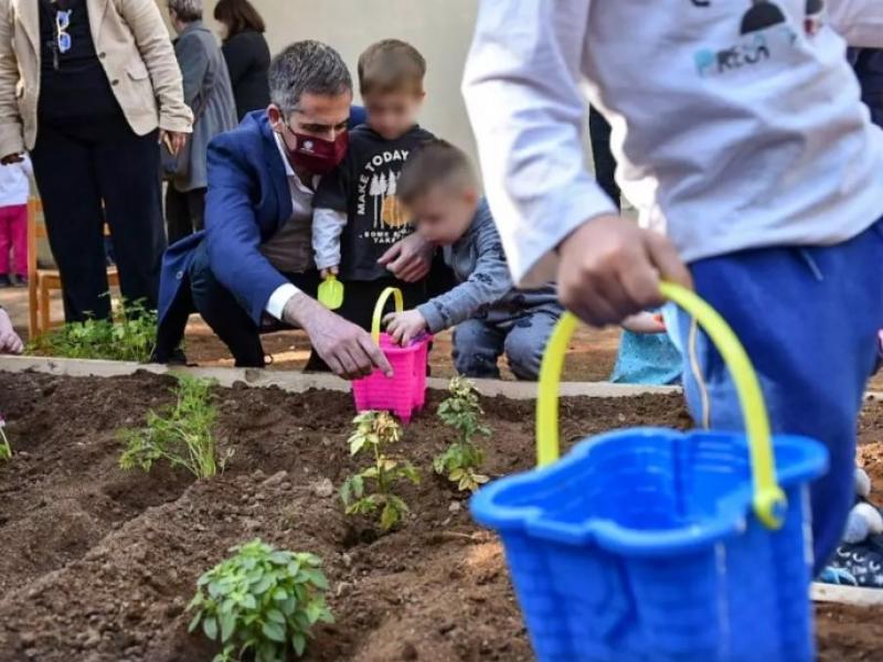 Επτά junior θερμοκήπια «ανθίζουν» στους βρεφονηπιακούς σταθμούς του Δήμου Αθηναίων