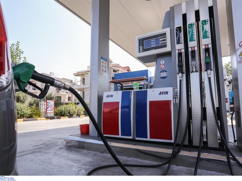 Βενζίνη: «Τα 3 ευρώ το λίτρο είναι πολύ μακριά»