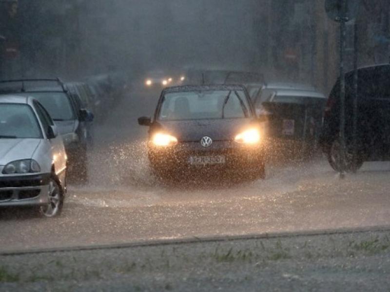 Κακοκαιρία Gaia: Μηνύματα από το 112 σε Κρήτη, Σάμο και Δωδεκάνησα