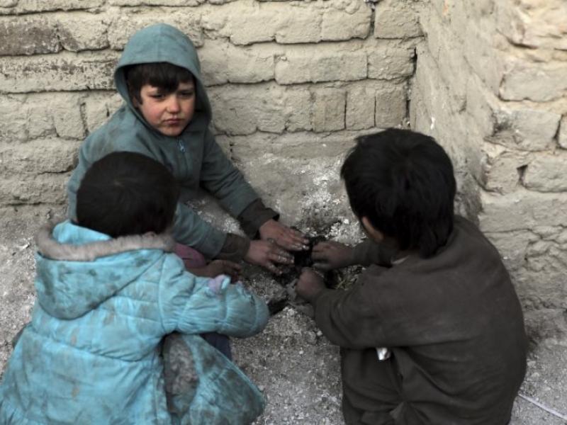 Αφγανιστάν: 12 παιδιά έχασαν τη ζωή τους από το πολικό ψύχος
