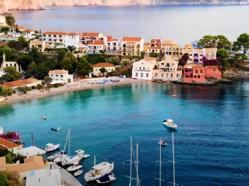 Βρίσκεται στην Ελλάδα και είναι ένα από τα ομορφότερα χωριά της Ευρώπης