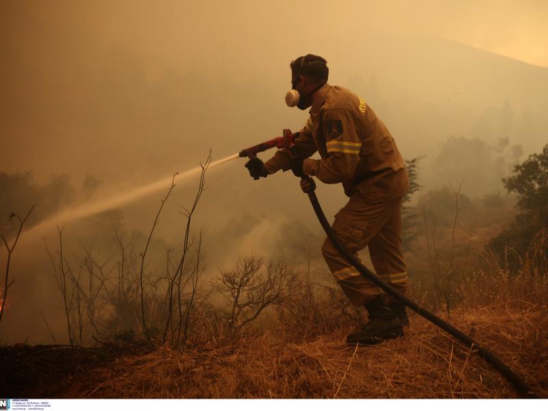 Φωτιά στο Κορωπί: Πυρκαγιά σε χαμηλή βλάστηση