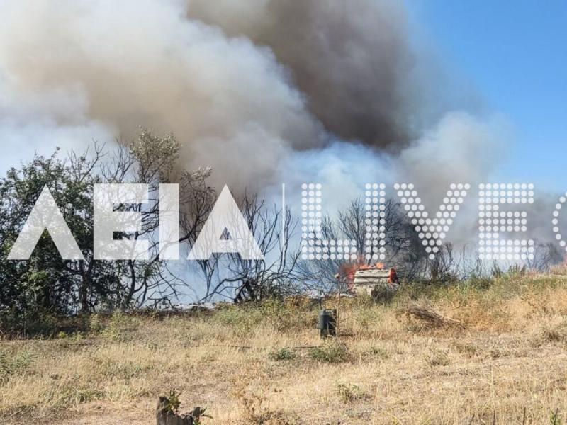 Μεγάλη φωτιά στην περιοχή Άγναντα Ηλείας- Κοντά σε οικισμό οι φλόγες