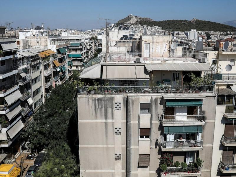 Κύμα συμπαράστασης σε χαμηλοσυνταξιούχο υπό έξωση - Απειλήθηκε με παρέμβαση ΜΑΤ