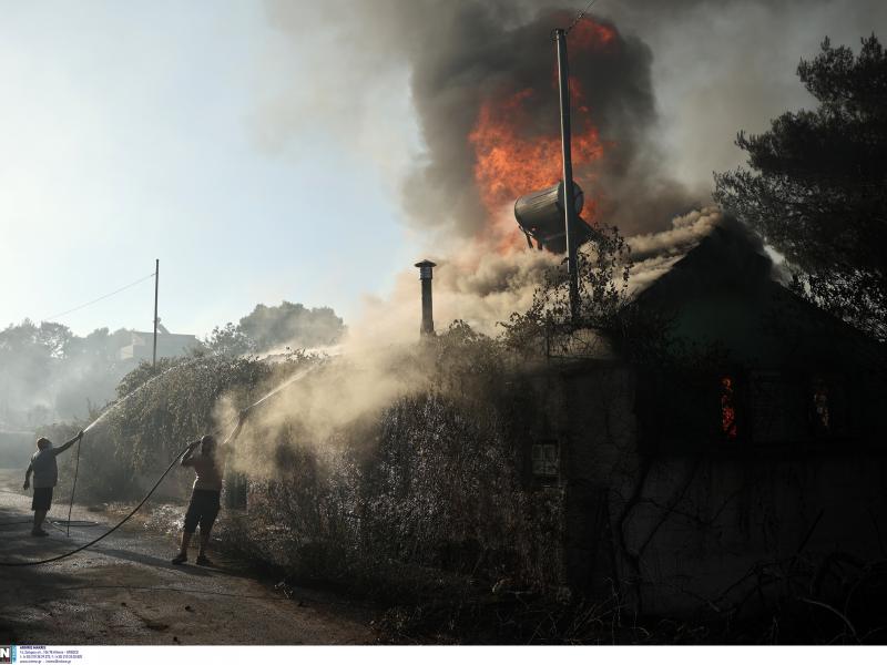 Αιχμές για εμπρησμό από τη δήμαρχο Πεντέλης - «Δύσκολα να προκληθεί εκεί με φυσικό λόγο»