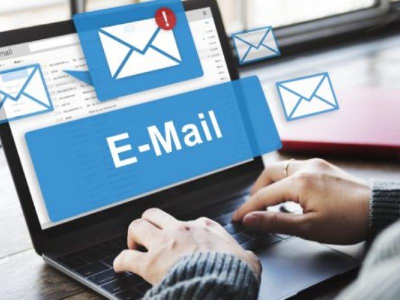 Προσοχή: Αποστέλλουν e-mail παριστάνοντας Υπ. Δικαιοσύνης και Αστυνομία