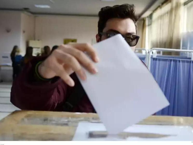 Υπουργείο Παιδείας: Δεν ισχύει ο διετής αποκλεισμός για αναπληρωτές που παραιτήθηκαν για συμμετοχή στις Ευρωεκλογές