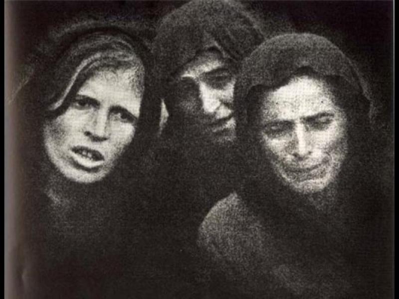 Η Παναγιά που ύμνησαν οι ποιητές μας