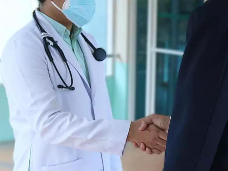 Προσωπικός γιατρός: Μπάχαλο για τους πολίτες που έχουν εγγραφεί σε γιατρό του δημοσίου - Υποχρέωση των γιατρών για 35 ώρες την εβδομάδα