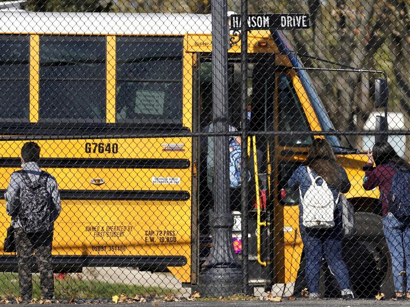 ΗΠΑ: 4χρονος μαθητής πήγε σχολείο με γεμάτο όπλο - Συνελήφθη ο πατέρας