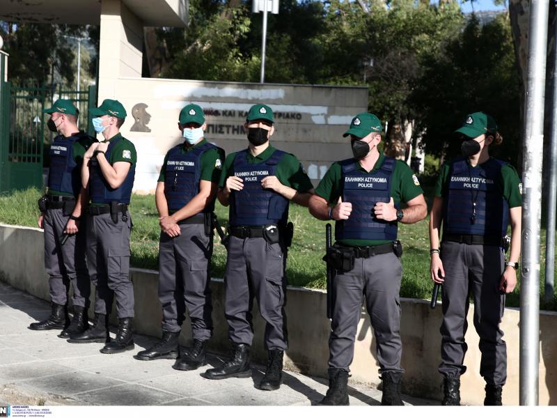 Διοικητικοί Υπαλληλοι ΕΚΠΑ: Ηχηρό «όχι» στην Πανεπιστημιακή Αστυνομία
