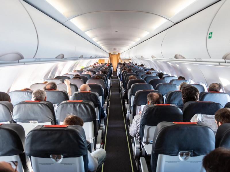 Χανιά: Πανικός σε πτήση – Γυναίκα πέθανε μέσα στο αεροπλάνο