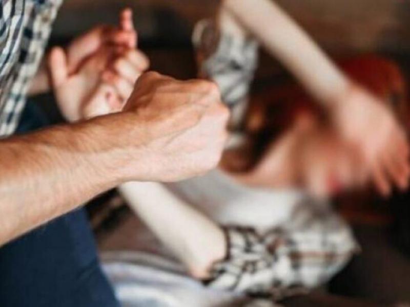 Ρέθυμνο: Βίαιη επίθεση πατέρα και γιου με καμουτσίκι και ρόπαλο σε ανήλικους που έπαιζαν ποδόσφαιρο