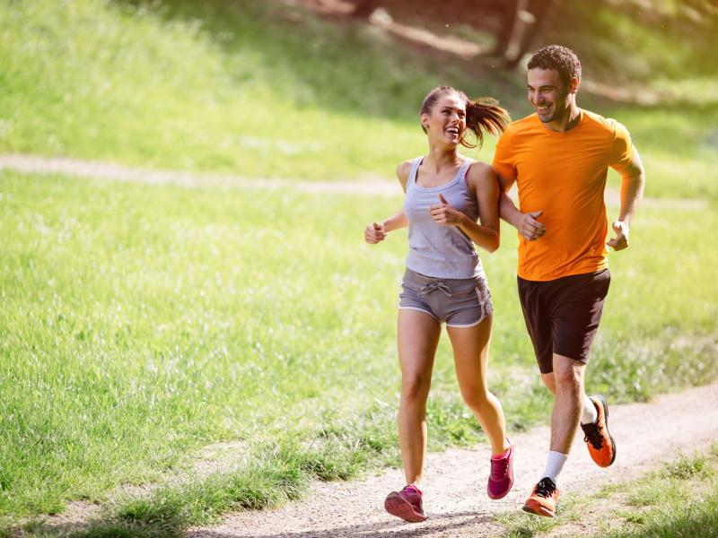 Έρευνα δείχνει ότι οι γυναίκες επιτυγχάνουν με λιγότερη άσκηση έναντι των ανδρών, καρδιαγγειακά οφέλη για την υγεία τους