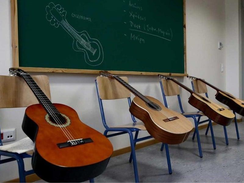 Μουσικό Γυμνάσιο Παλλήνης: Μουσική παράσταση «Χθες το βράδυ ονειρεύτηκα…»