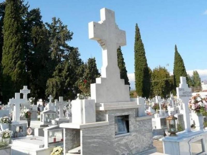 Θεσσαλονίκη: Κάμερες ασφαλείας και... στα κοιμητήρια - Συχνές οι κλοπές