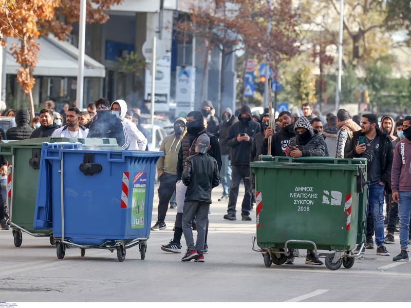 επεισόδια Θεσσαλονίκη 16χρονος