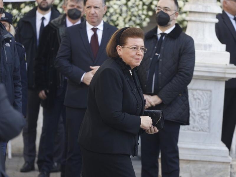 Γιούχαραν Μενδώνη και Πικραμμένο στη Μητρόπολη
