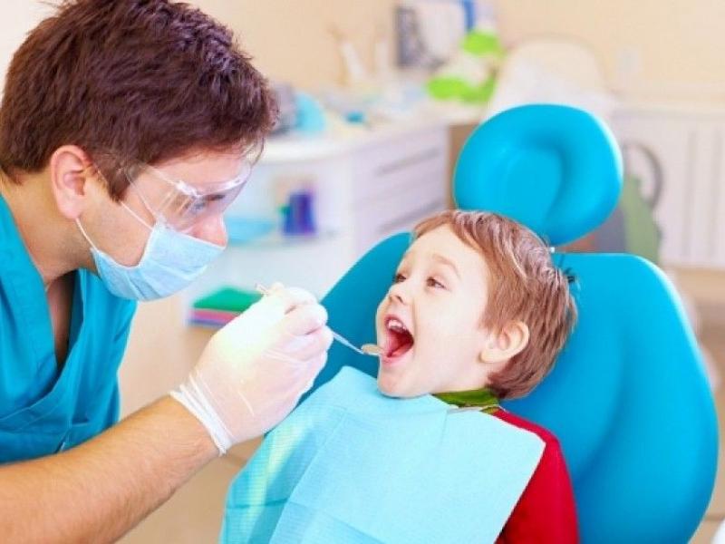 Έρχεται το Dentist Pass: Δωρεάν οδοντιατρικές εξετάσεις για παιδιά