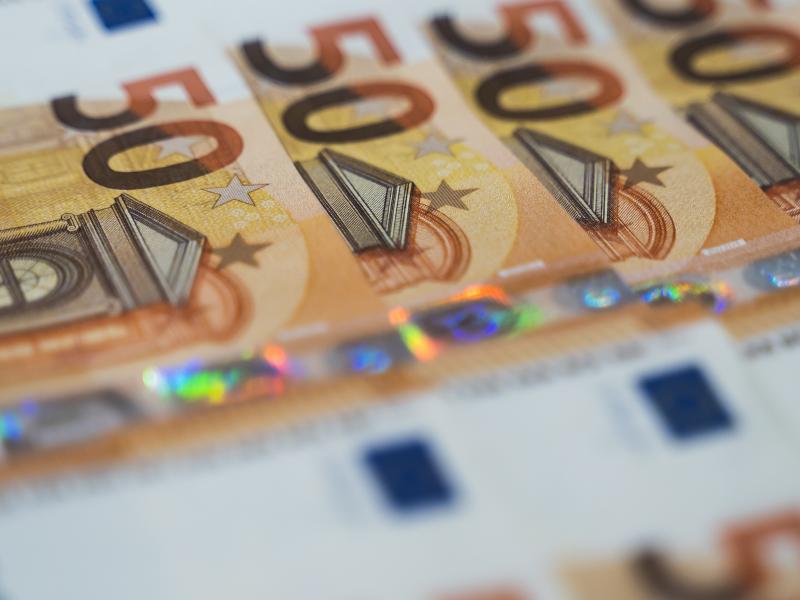 Κατώτατος μισθός: Έρχεται νέα αύξηση τον Απρίλιο- Θα φτάσει τα 830 ευρώ