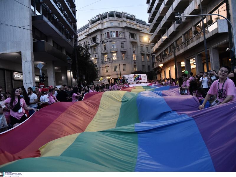 ΣΥΡΙΖΑ: Καθυστερήσεις στην συνταγογράφηση των αντιρετροϊκών φαρμάκων - «Τους κοροϊδεύει;»