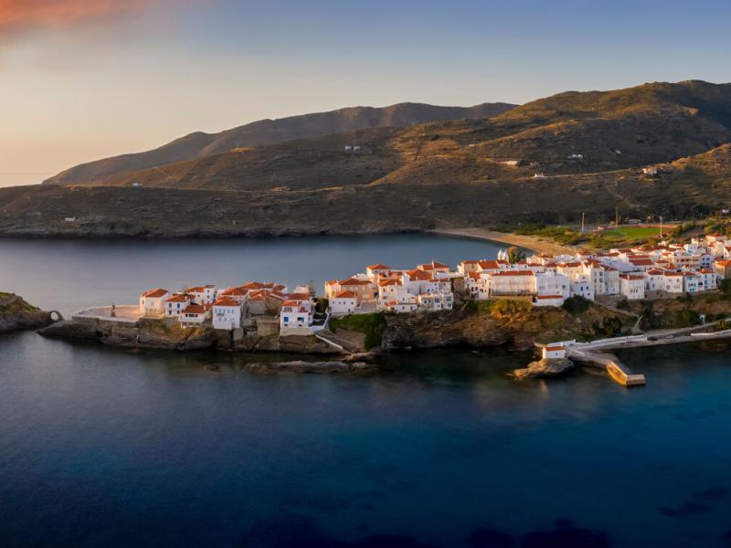 Αυτό το ελληνικό νησί βρίσκεται στους 10 καλύτερους εναλλακτικούς προορισμούς για το 2024