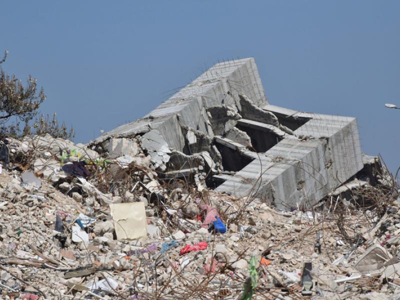 Σεισμός στην Τουρκία: 5 εντυπωσιακές φωτογραφίες αποτυπώνουν τα αίτια των καταστροφών
