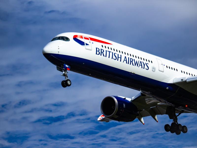 Βρετανία: Η British Airways ακύρωσε πάνω από 100 πτήσεις λόγω "τεχνικού προβλήματος"