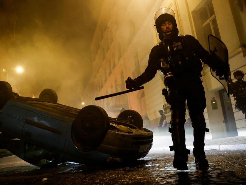 Εξέγερση στη Γαλλία: Νεκρός 27χρονος από αστυνομικά πυρά