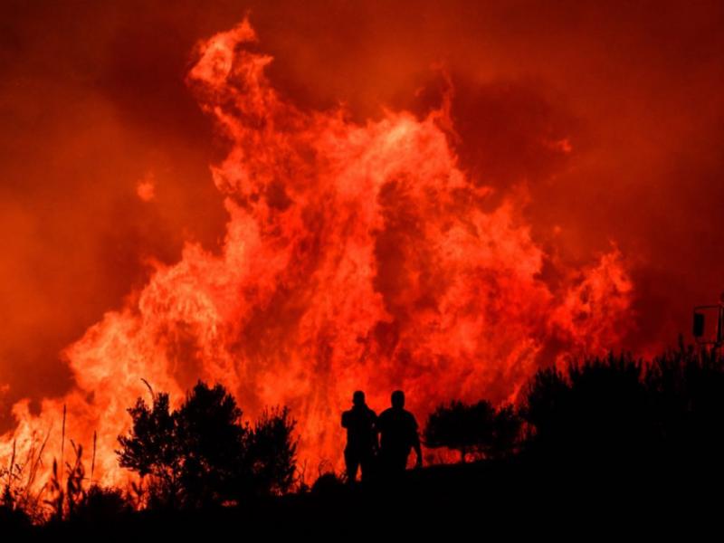 Φωτιά στο Αίγιο: Συναγερμός από αναζωπύρωση στη Μαμουσιά Διακοπτού
