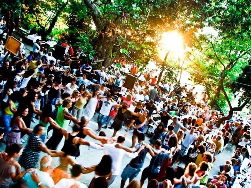 Στο στόχαστρο της ΑΑΔΕ γάμοι και πανηγύρια 