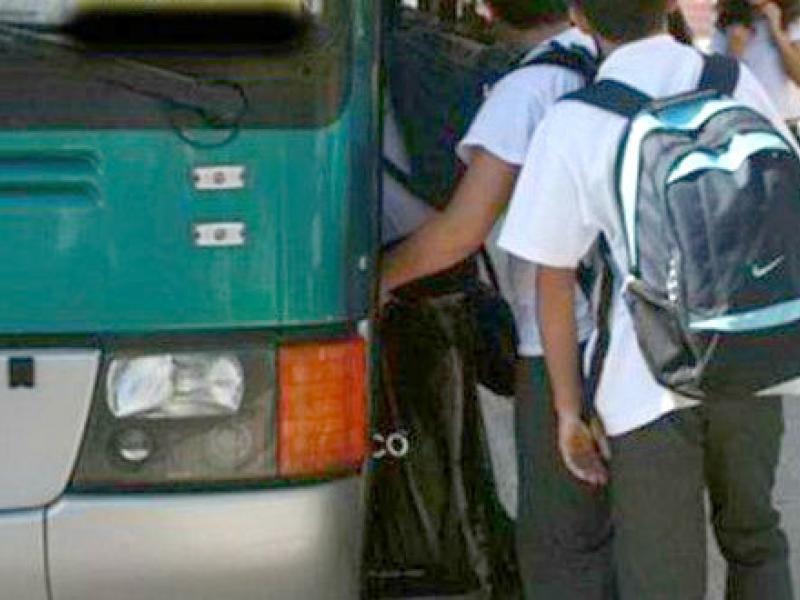 Σχολεία: Απελπισία και κόστος για γονείς - Χωρίς μεταφορά έχουν μείνει πολλοί μαθητές