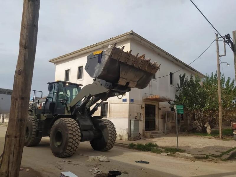 Ο στρατός καθαρίζει τη Θεσσαλία