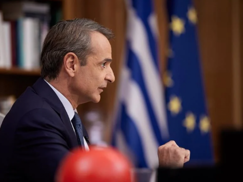 «Κεραυνοί» Μητσοτάκη κατά της προέδρου της Βόρειας Μακεδονίας: «Παράνομη και ανεπίτρεπτη η πρωτοβουλία της»