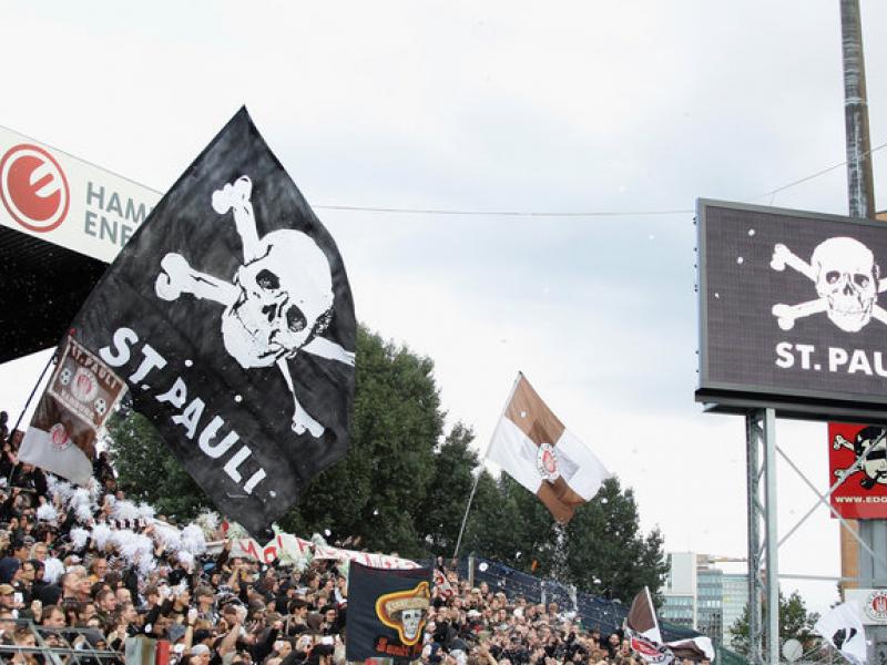 «Τίτλοι τέλους» για το ελληνικό κλάμπ της St. Pauli στην Αθήνα – Ο λόγος είναι ο πόλεμος στη Γάζα