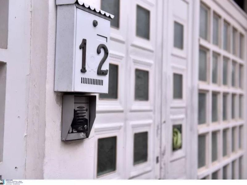 Γυναικοκτονία στη Σαλαμίνα: Ο 71χρονος τη σκότωσε και πήγε για καφέ με φίλους του (Βίντεο)