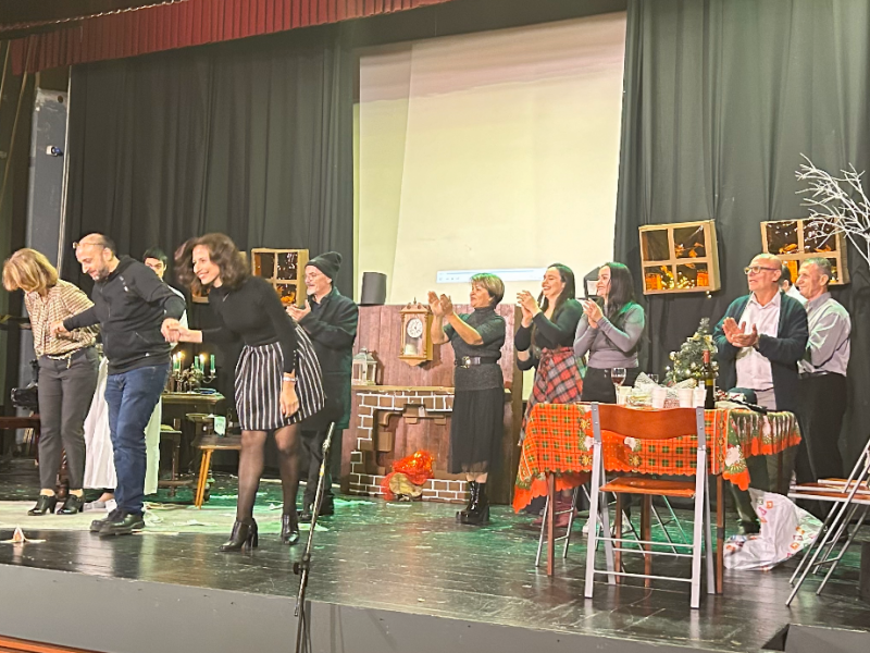 Μαθητές του Εσπερινού Γυμνασίου Ρόδου ανέβασαν παράσταση στο Δημοτικό Θέατρο
