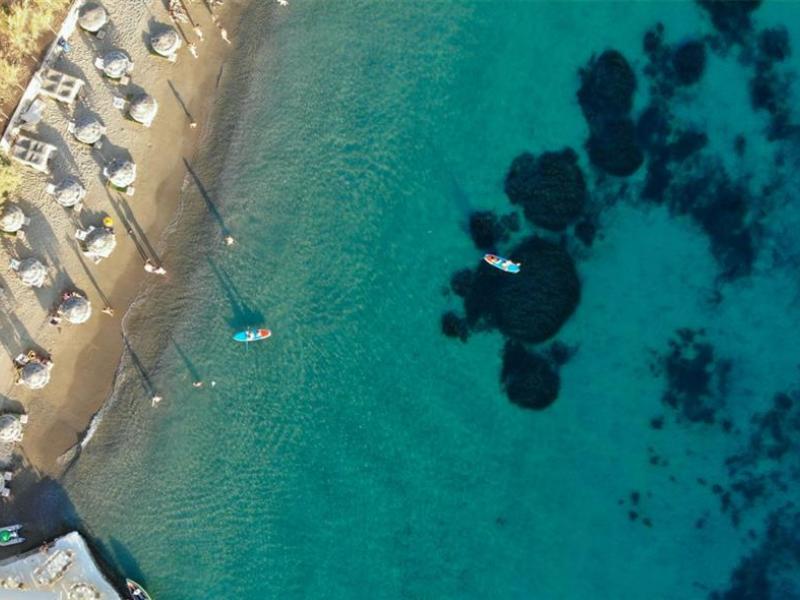 Παραλίες: Πόσες θα μείνουν χωρίς ομπρέλες και απάτητες με το νέο καθεστώς - Τα κριτήρια επιλογής τους