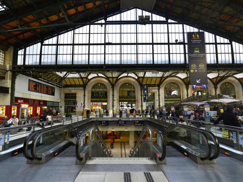 Σιδηροδρομικός σταθμός Παρίσι: Επίθεση με μαχαίρι – Αναφορές για τραυματίες