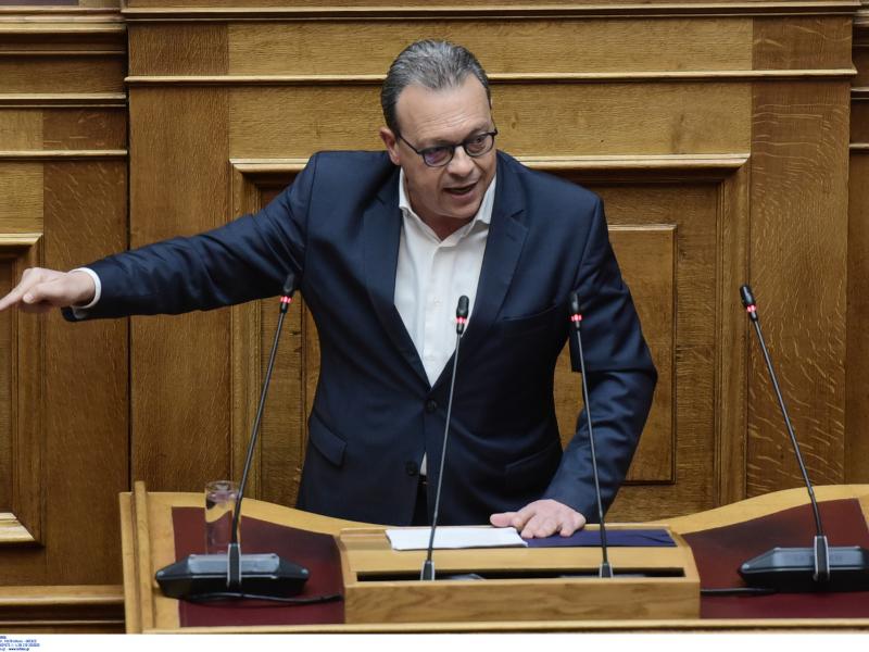 Φάμελλος για Μη Κρατικά Πανεπιστήμια: «Η απόφαση παρακάμπτει την πρόβλεψη του Συντάγματος»