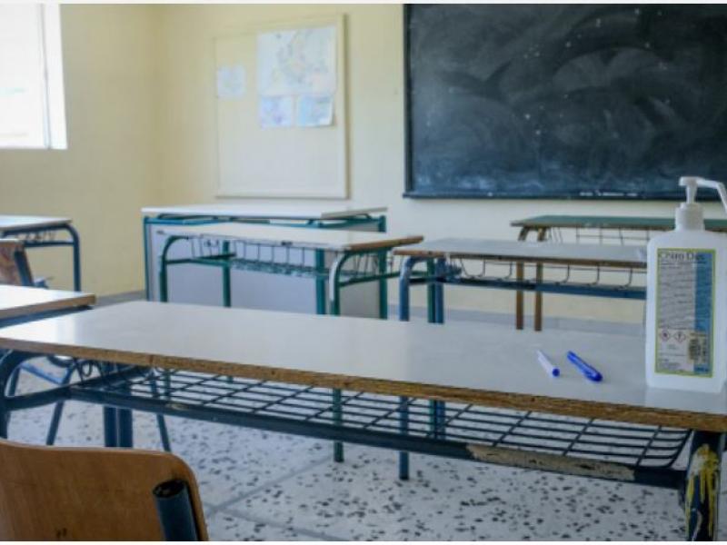 Σχολείο στην Κρήτη: Στα εγκληματολογικά για DNA ο εμπρηστικός μηχανισμός
