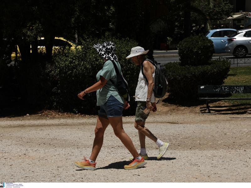 Καύσωνας: Πότε τελειώνει το βασανιστικό θερμό κύμα – Η πρόβλεψη του Θοδωρή Κολυδά