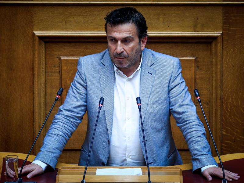 ΠΑΣΟΚ: Πρόταση για κατάργηση Πανελλαδικών Εξετάσεων μέσω του Εθνικού Απολυτηρίου